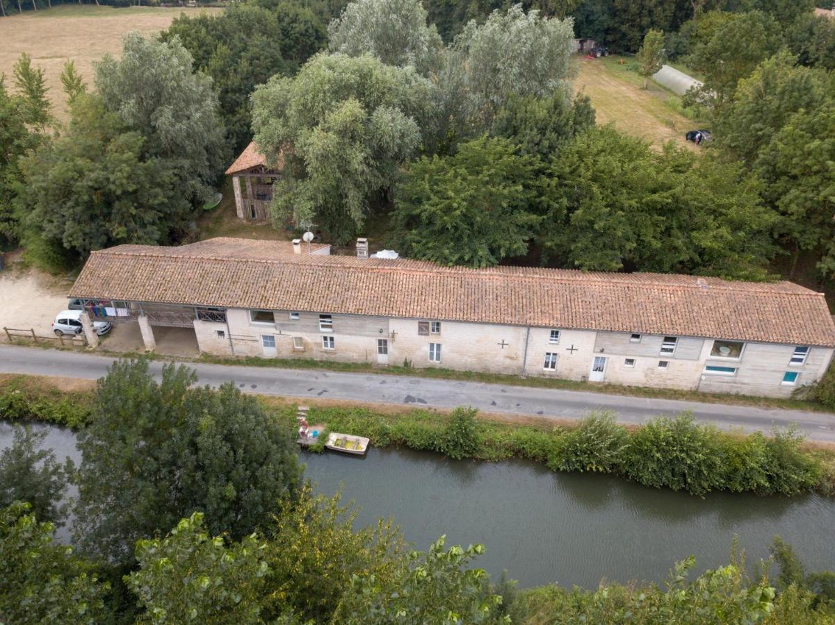 Relais De La Venise Verte Coulon Esterno foto
